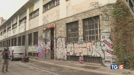 Milano, il Leoncavallo sgomberato dopo 31 anni thumbnail