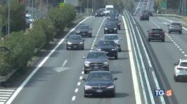 Traffico per i rientri ultimi tuffi al mare thumbnail