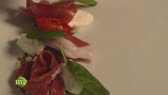 Degustare il prosciutto crudo