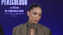 Elodie torna al cinema thumbnail
