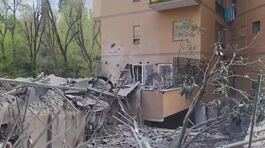 Esplosione a Roma, crolla palazzina thumbnail