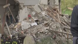 Crollo palazzina, il giallo del post thumbnail