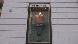 Lusso italiano, Prada compra Versace thumbnail