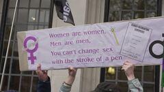 GB, "I trans non sono donne"