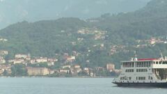 Overtourism, Varenna come Venezia