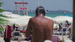 L'Italia soffoca, punte di 40 gradi thumbnail