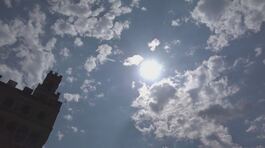 L'Italia soffoca a 40 gradi thumbnail