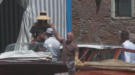 Bezos, gran finale con mistero thumbnail