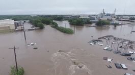 Alluvione in Texas, strage di bimbi thumbnail