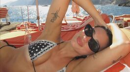 Le star scelgono vacanze italiane thumbnail