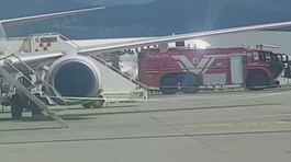 Muore risucchiato da un aereo thumbnail