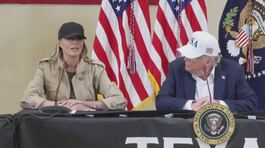Trump in Texas, "Il cuore è a pezzi" thumbnail