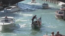 A Venezia arriva il "barcavelox" thumbnail
