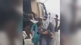Terremoto in Afghanistan, 800 morti thumbnail