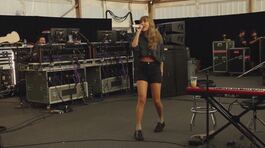 Taylor Swift, regina dei record thumbnail