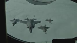 Mig russi respinti da F-35 italiani thumbnail