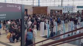 Attacco cyber agli aeroporti Ue thumbnail
