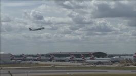 Attacco hacker, aeroporti Ue in tilt thumbnail