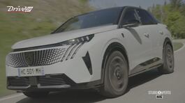 Nuove Peugeot E-3008 e E5008 325 Electric Dual Motor thumbnail