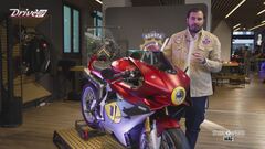 MV Agusta Superveloce 1000 Ago, tributo a Giacomo Agostini