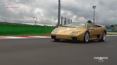 A bordo dell'iconica Lamborghini Diablo
