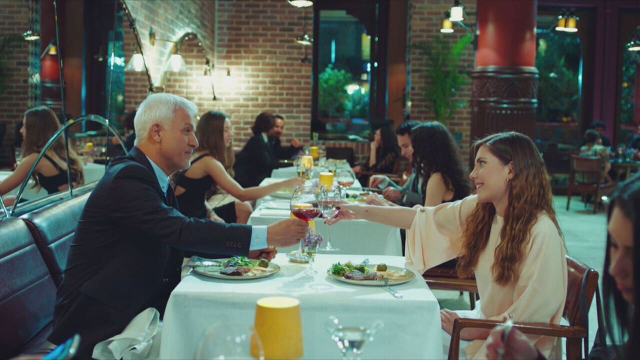 Forbidden fruit, replica puntate del 16 luglio in streaming | Video Mediaset