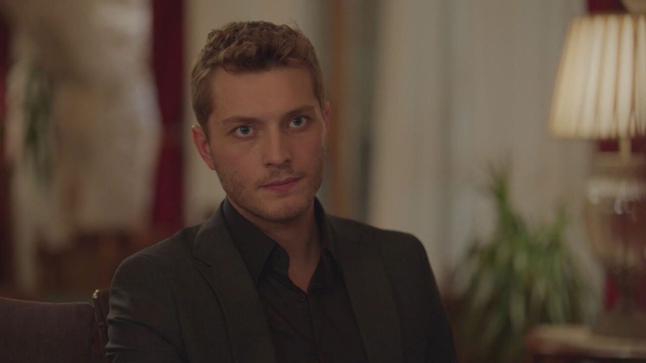 Replica La notte nel cuore in streaming, puntate del 24 agosto | Video Mediaset