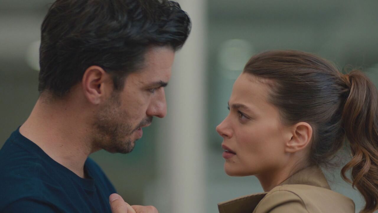 Replica La notte nel cuore in streaming, puntate del 30 novembre | Video Mediaset