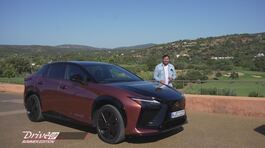 Il test della nuova Lexus RZ in Portogallo thumbnail
