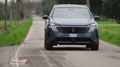 Peugeot e-5008