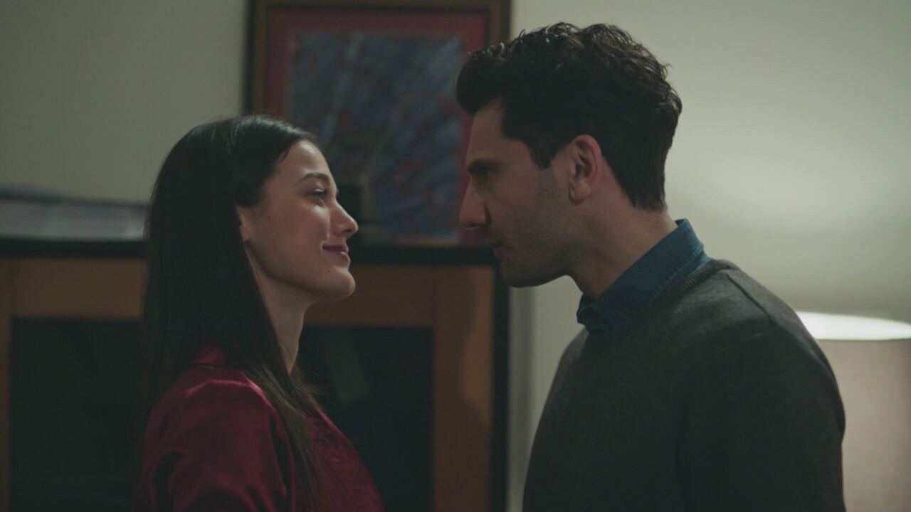 Segreti di famiglia 2, replica puntata 15 ottobre in streaming | Video Mediaset