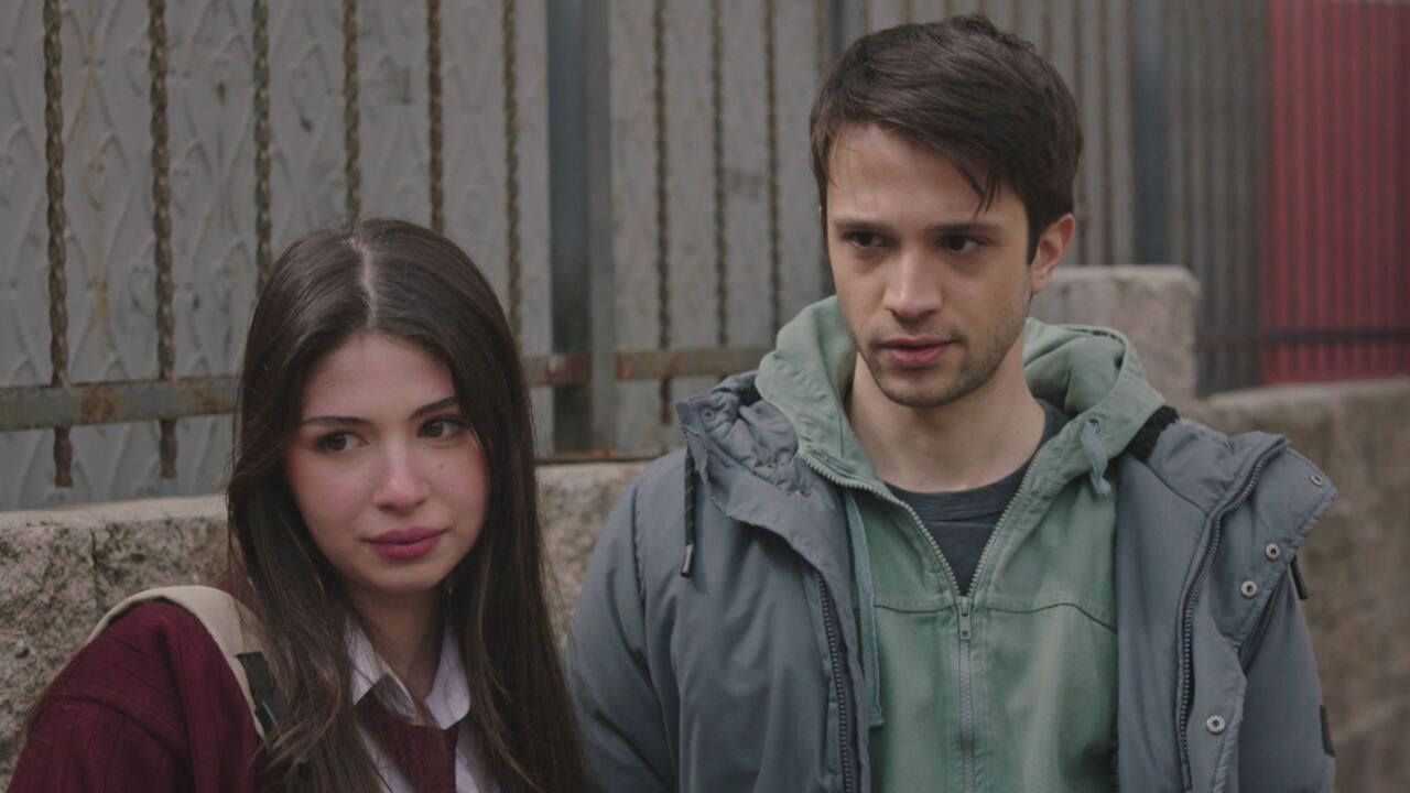 Segreti di famiglia 2, replica puntata 8 novembre in streaming | Video Mediaset