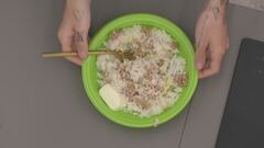 Le coppie preparano un gustoso pranzo