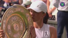 Wimbledon, Swiatek travolge Anisimova in finale thumbnail