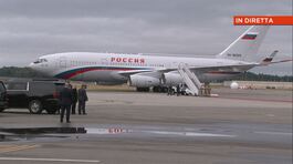 Vladimir Vladimirovic Putin atterra ad Anchorage thumbnail