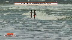 Gli italiani in crisi e le spiagge vuote