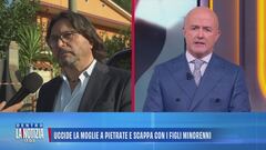 Uccide la moglie a pietrate e scappa con i figli minorenni