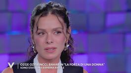 Özge Özpirinççi: "Il mio periodo negli Stati Uniti" thumbnail