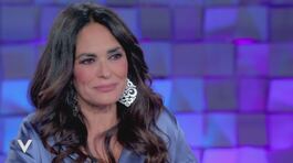 Maria Grazia Cucinotta e il rapporto con i fratelli thumbnail