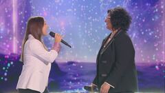 Flavia Renzi e mamma Barbara in "Invece no"