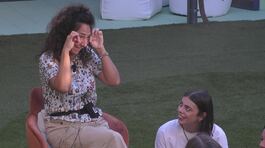 Donatella Mercoledisanto fa commuovere le ragazze parlando del suo amore thumbnail