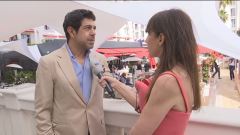 Iris a Cannes: intervista a Pierfrancecso Favino