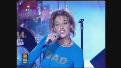 Irene Grandi in "La tua ragazza sempre" a Vota la voce 2000