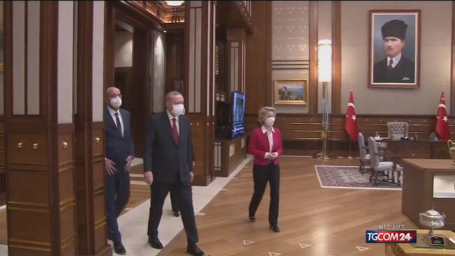 Sofagate, la polemica continua - Tgcom24 Video | Mediaset Play