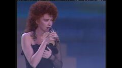 Fiorella Mannoia canta "Le notti di maggio" ai Telegatti 1988