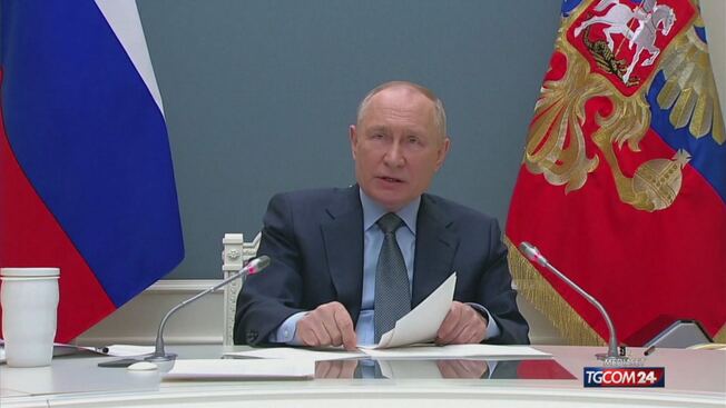 Putin: "Dobbiamo Pensare A Come Mettere Fine Alla Tragedia In Ucraina ...