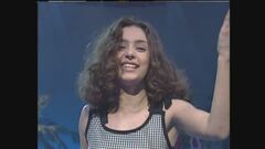 Ambra canta "Lunedì martedì" a Non è la Rai 1995