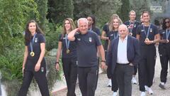 Le ragazze del volley arrivano a casa Italia tra gli applausi
