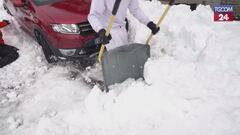 La primavera in questo paesino sulle Alpi francesi: 90 centimetri di neve