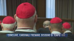 Breaking News delle 21.30 | Conclave, cardinali frenano: bisogno di tempo